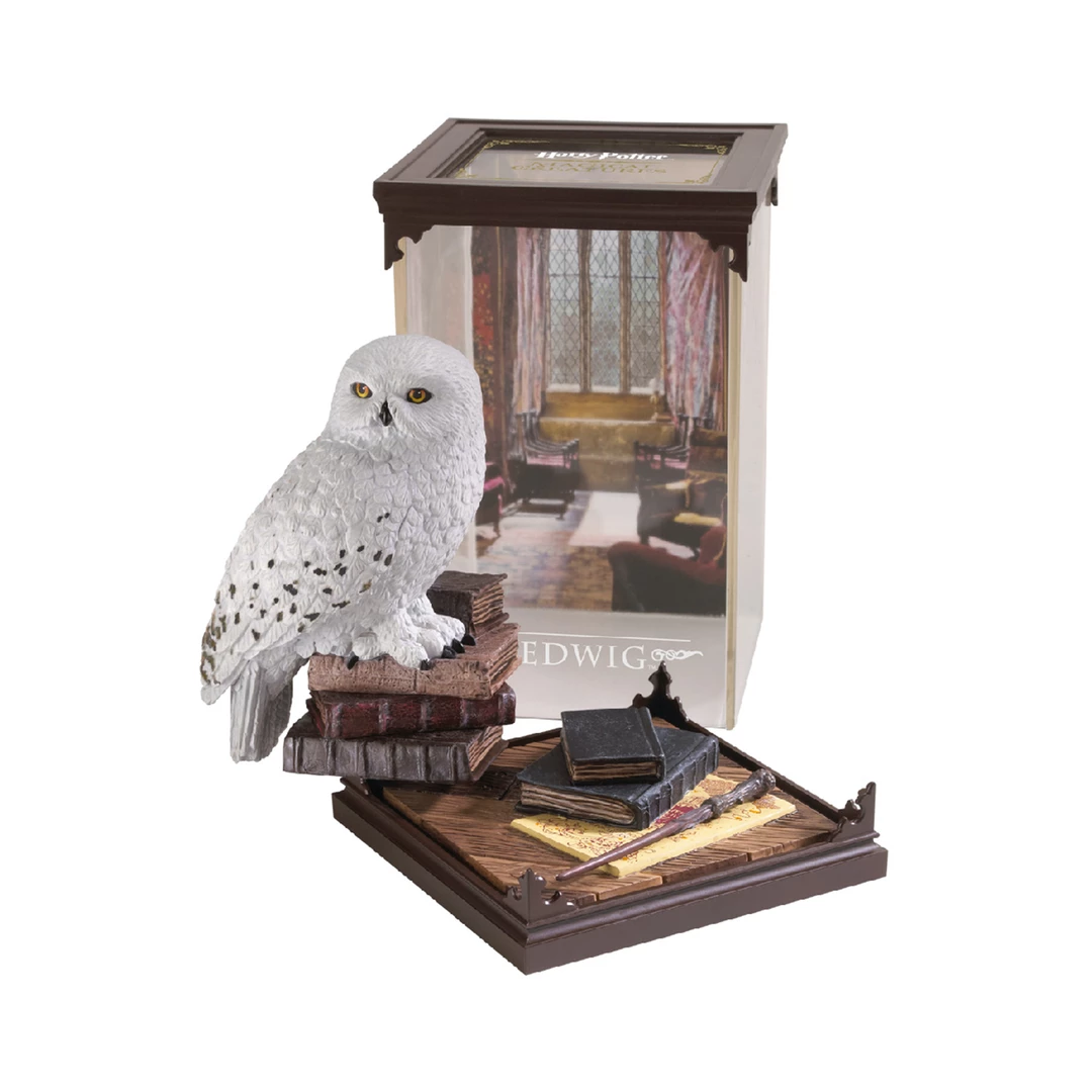 Noble Collection Harry Potter | Magical Creatures - Hedwig Owl Sculpture 1 Noble Collection Harry Potter | Magical Creatures - Hedwig Owl Sculpture