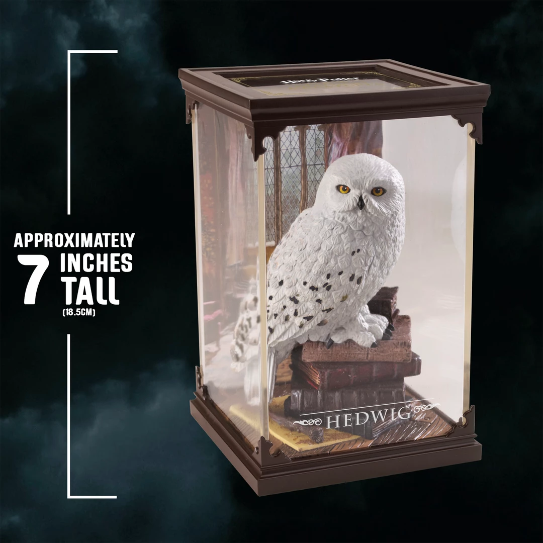 Noble Collection Harry Potter | Magical Creatures - Hedwig Owl Sculpture 2 Noble Collection Harry Potter | Magical Creatures - Hedwig Owl Sculpture